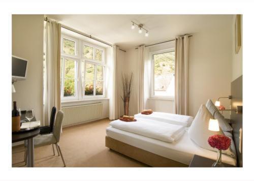 Boutique Hotel Altes Pfarrhaus Ernst Exterior foto